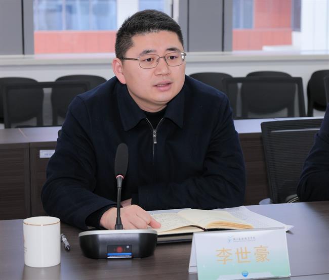 李世豪.jpg 李世豪.jpg