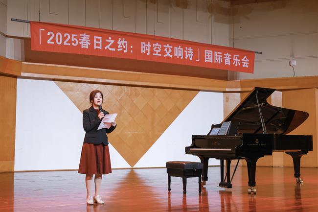 刘校致开幕辞.jpg 刘校致开幕辞.jpg