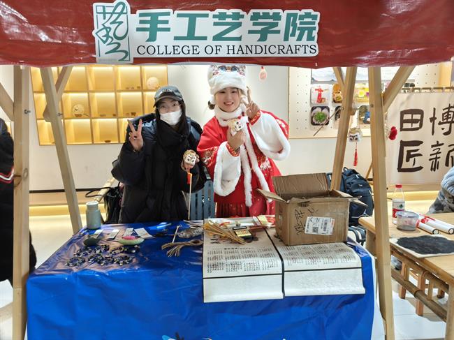 9842bff6ca604e83aec484f6f61f25c.jpg 9842bff6ca604e83aec484f6f61f25c.jpg