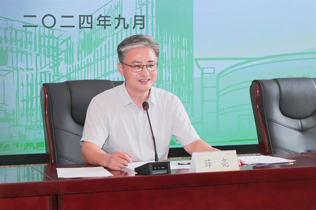 IMG_0893.jpg IMG_0893.jpg