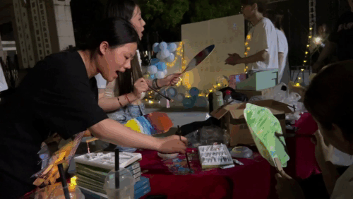 6月9日.gif 6月9日.gif