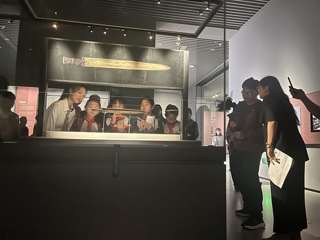 拍摄花絮4.jpg 拍摄花絮4.jpg