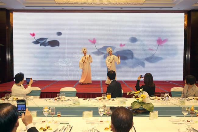 7e96c3a426a69c95b1247fca25f6292.jpg 7e96c3a426a69c95b1247fca25f6292.jpg