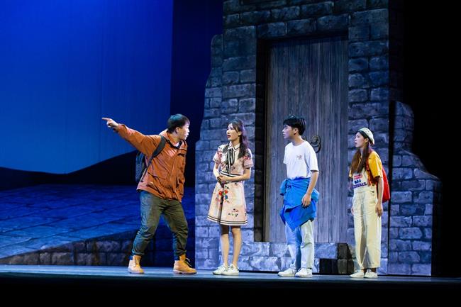 6378244315100290417400837.jpg 6378244315100290417400837.jpg