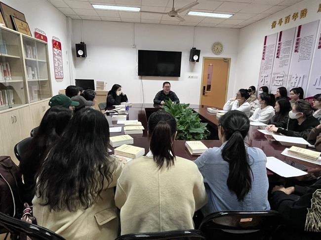 启动毕业生党员离校教育.jpg 启动毕业生党员离校教育.jpg