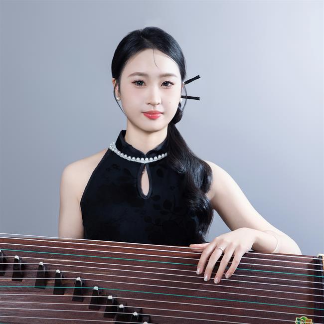 严含颖.jpg 严含颖.jpg