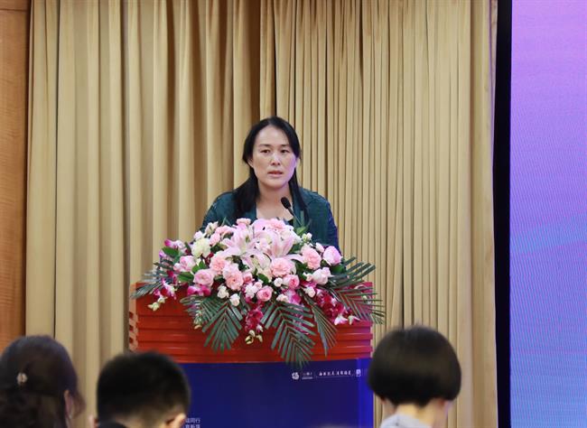 陈吟.jpg 陈吟.jpg