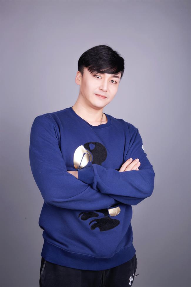 杨博文-艺术照.jpg 杨博文-艺术照.jpg