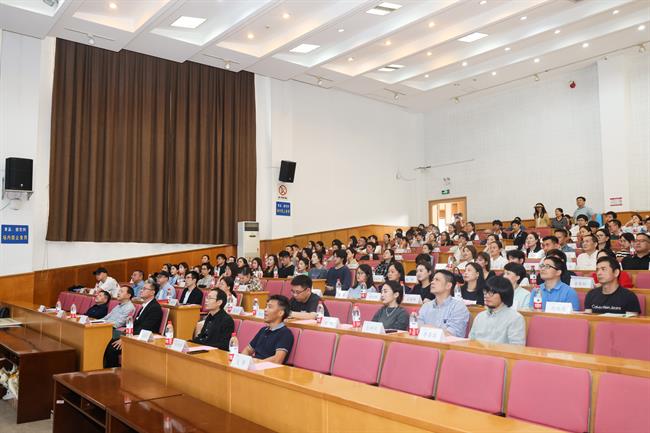 IMG_9070.jpg IMG_9070.jpg